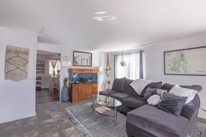 Cozy 2-bedroom duplex in peaceful Arvada