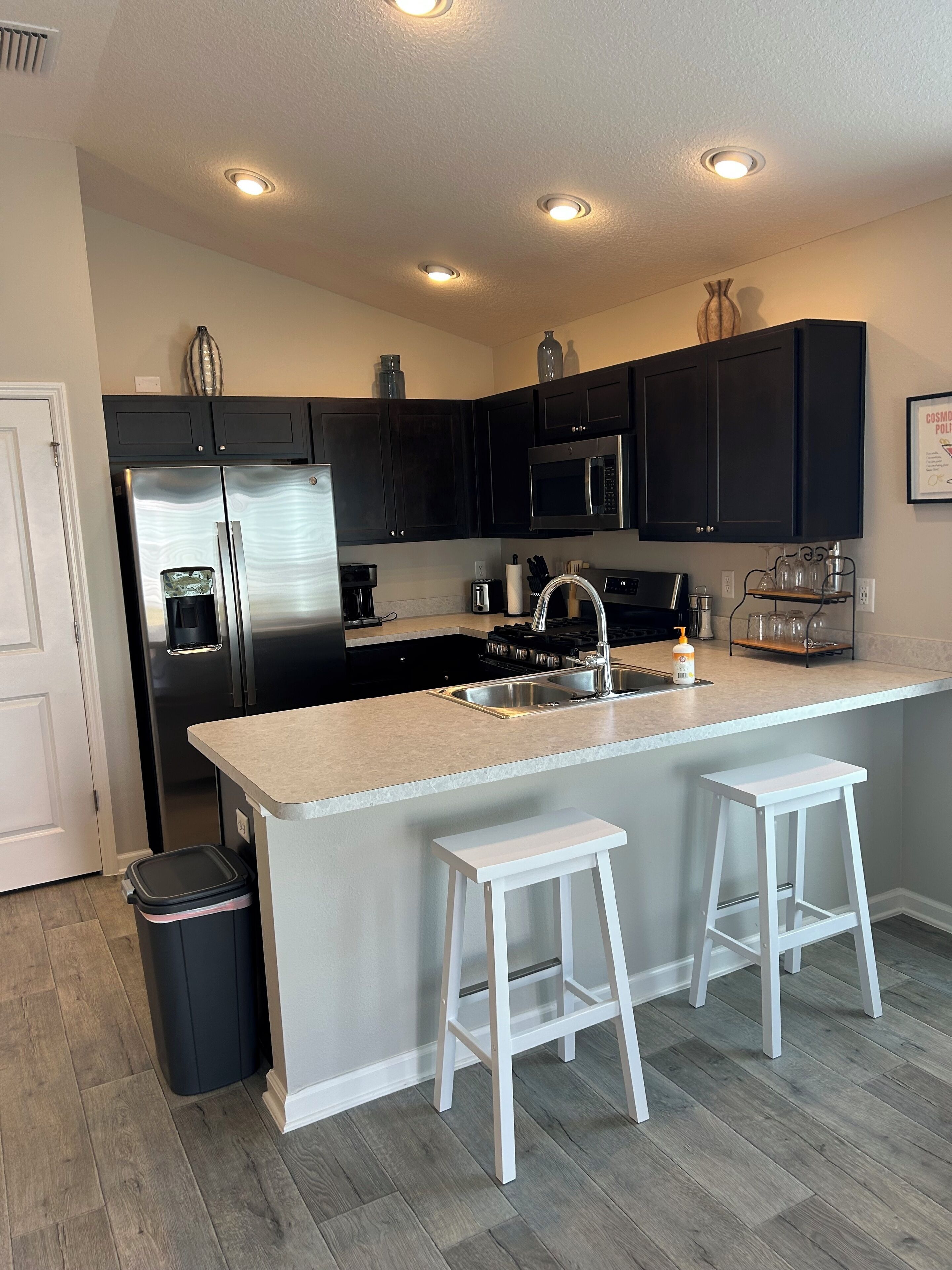 Mikrowelle, Ofen, Herdplatte, Geschirrspüler