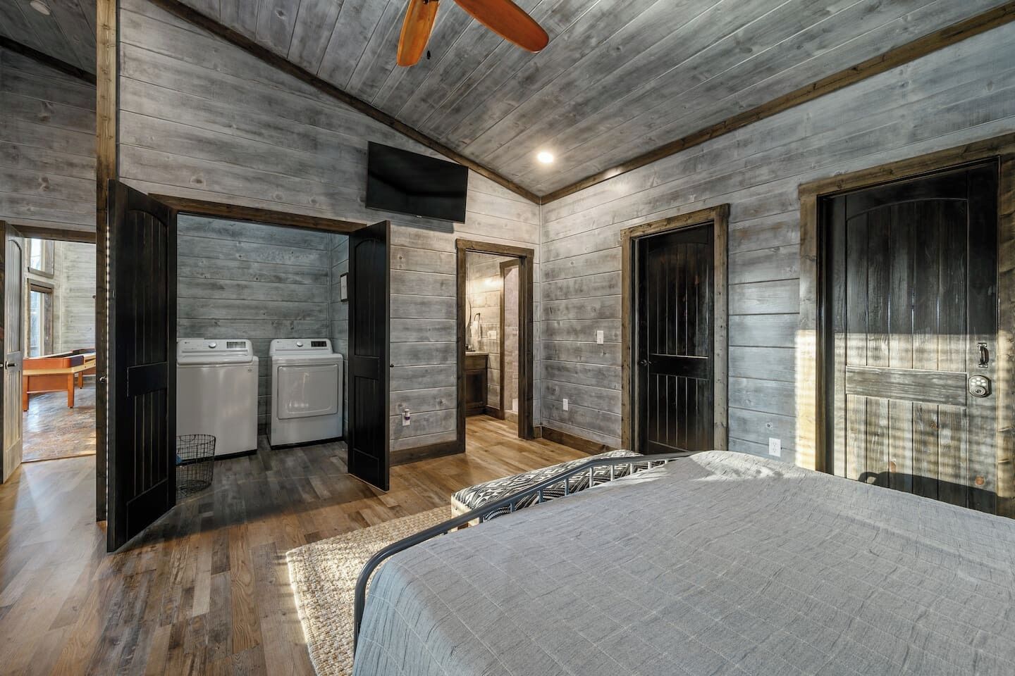 4 dormitorios, escritorio, wifi gratis y ropa de cama