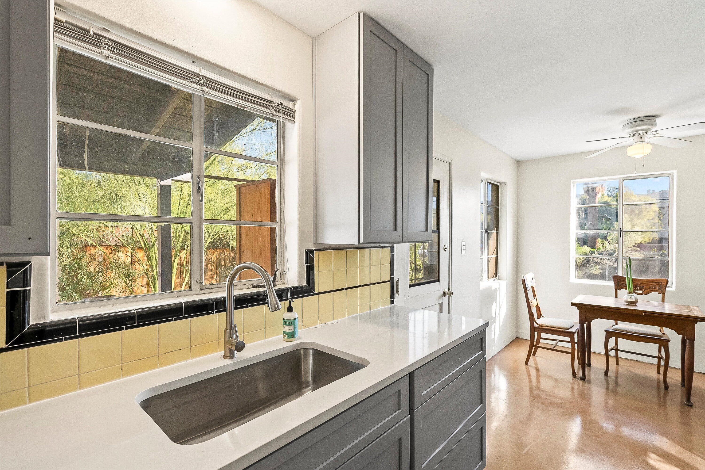 微波炉、烤箱、炉灶、洗碗机