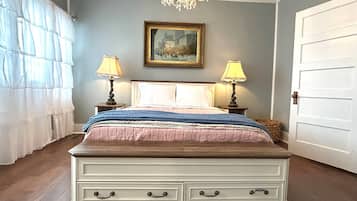 Desk, iron/ironing board, free WiFi, bed sheets