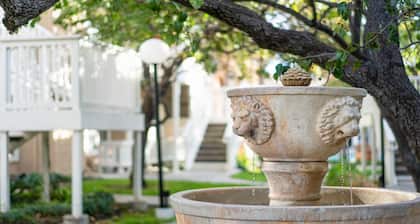 Family-Friendly 1BR Suite w/ Full Kitchen + Living Area Near Newpark Mall