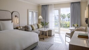 Room - 1-bedroom resort in lovely Carlsbad with fitness room and AC (Carlsbad)