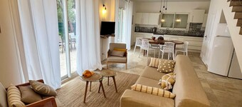 Seafront villa La Quiétude