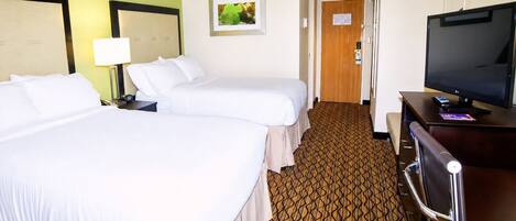 Tabla de planchar con plancha, wifi gratis y ropa de cama