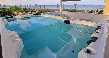 VILLA ANTONIO | Detached House Private Jacuzzi | 100m Beach | 3 Bathrooms | 3BR