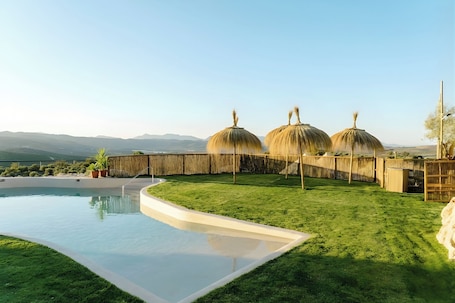 Pool. Private boutique bubble under the stars