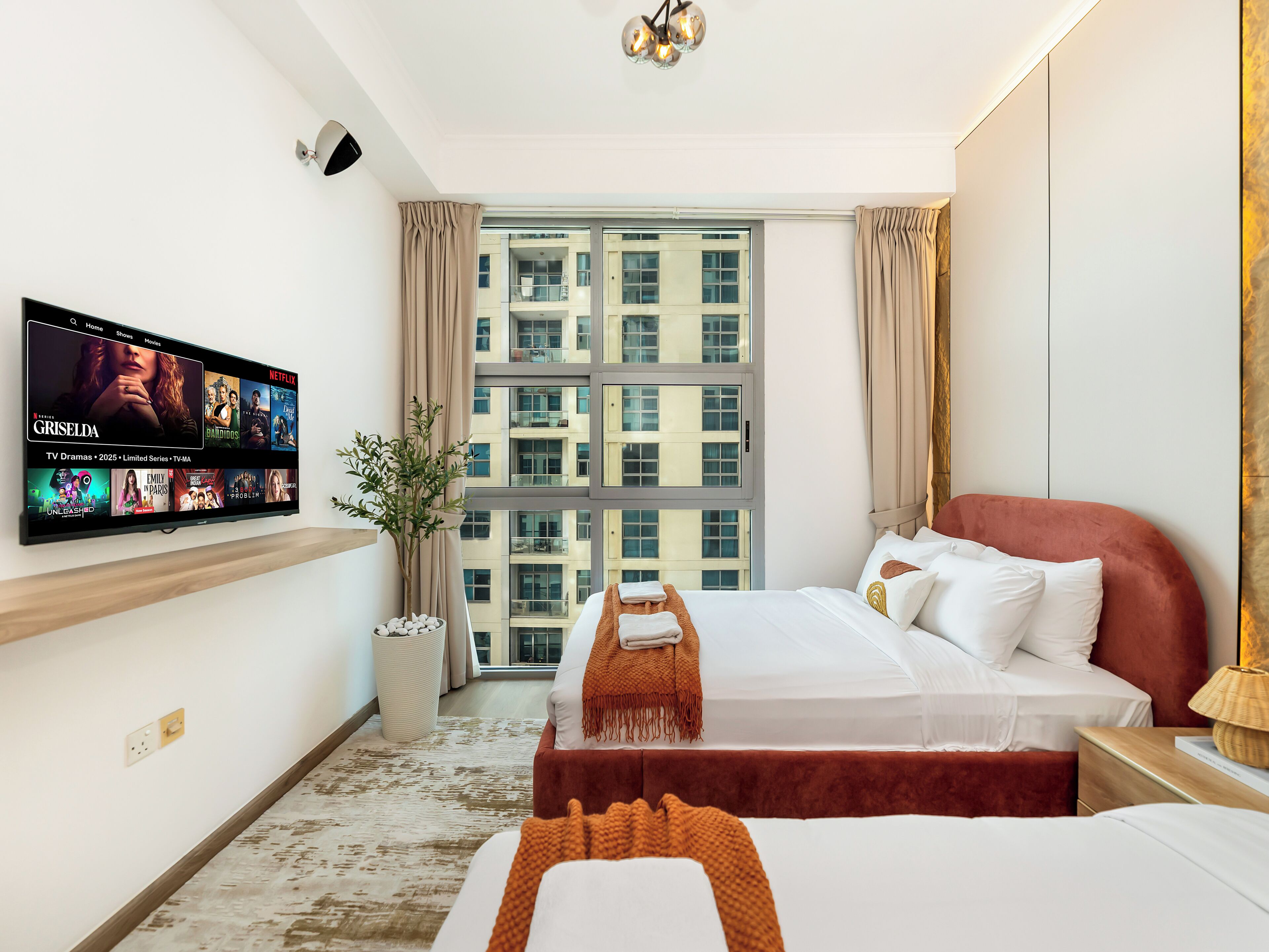 Apartment, Courtyard View