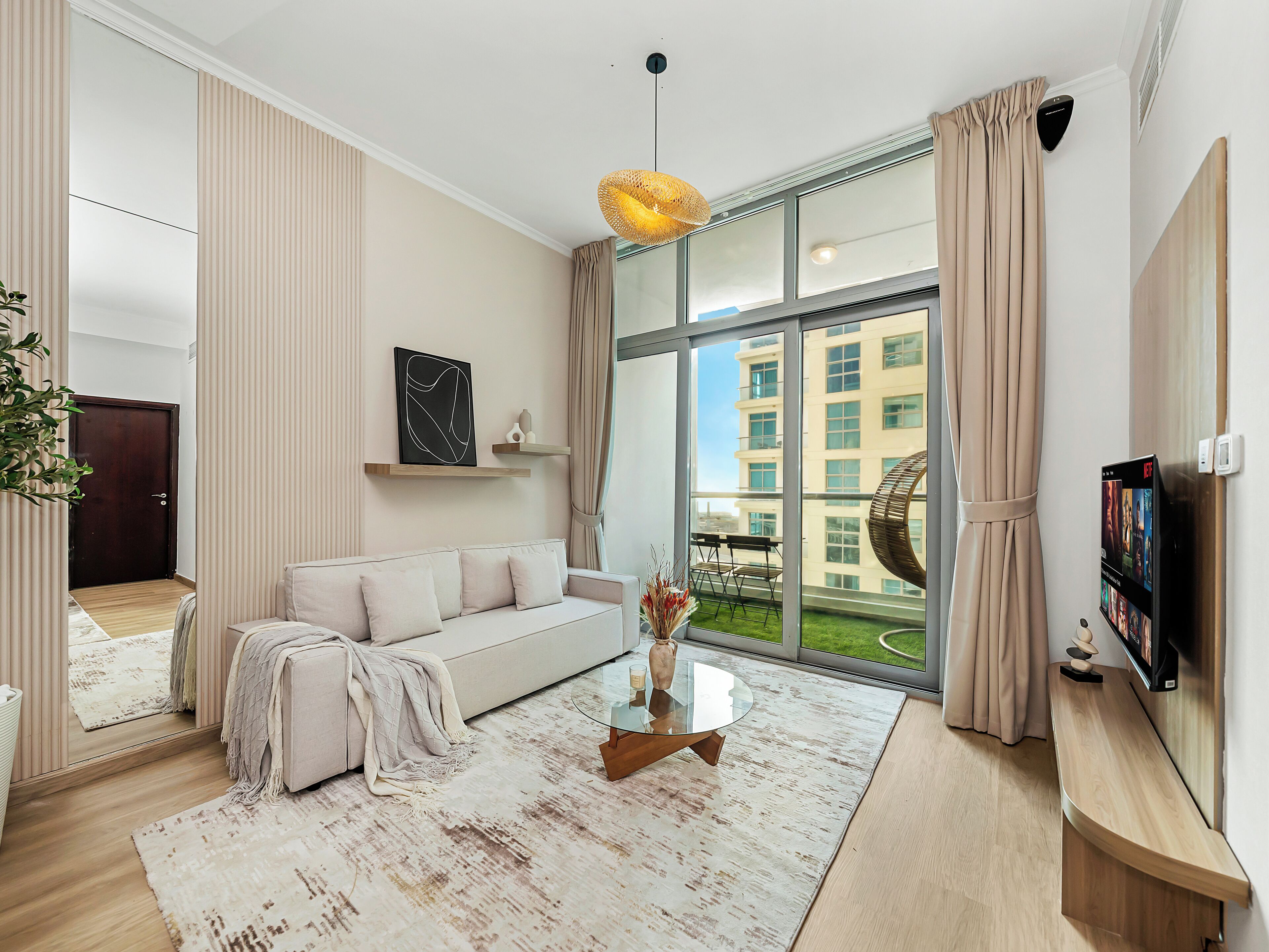 Apartment, Courtyard View | Living area