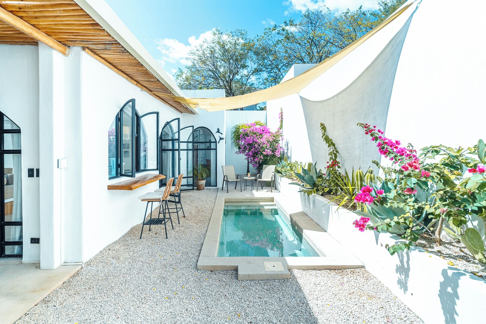 디럭스 빌라, 파티오, 마당 전망 | 테라스/파티오