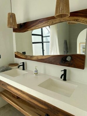 Villa, Patio, Courtyard View | Bathroom - Las Guapas Villa (Tamarindo)