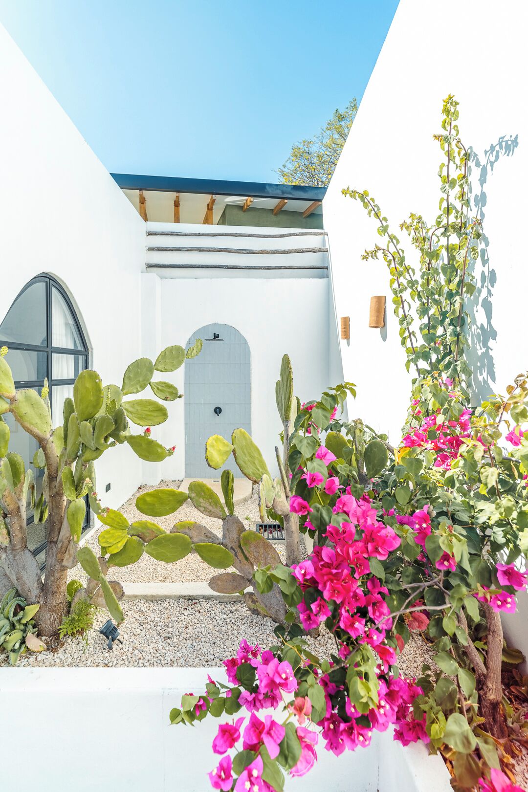 ดีไซน์วิลล่า, ลานระเบียง, วิวสวนหย่อม | ห้องอาบน้ำ