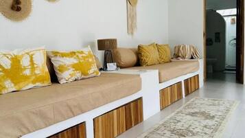 Deluxe Villa, Patio, Courtyard View | Interior