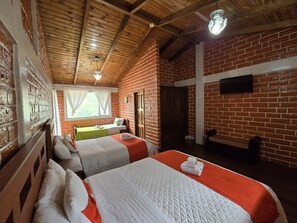 Villa Élite, patio | Couette en duvet, lit avec matelas en mousse à mémoire