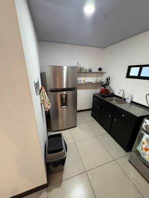 Private kitchen - Perfect 2-bedroom apartment with AC ,Close to the airport and the coast (Guanacaste Province)
