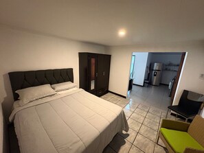 2 bedrooms, WiFi, bed sheets - Perfect 2-bedroom apartment with AC ,Close to the airport and the coast (Guanacaste Province)