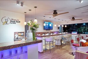 Bar (on property) - Perfectly Located 2BR Downtown Cabo Condo - Walk to Beach, Marina & Nightlife (Cabo San Lucas)