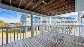 Outdoor dining - Sixty-Five & Salty Bay View 65 (Orange Beach)