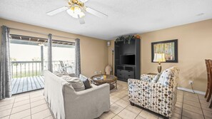 Smart TV - Sixty-Five & Salty Bay View 65 (Orange Beach)