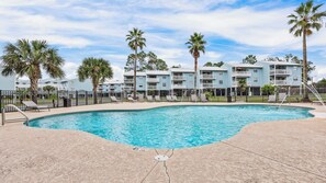 Pool - Sixty-Five & Salty Bay View 65 (Orange Beach)