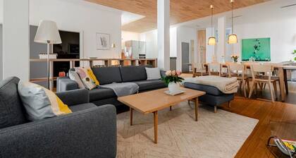 ANTONIUS ART LOFT - stylish living in the heart of the old town