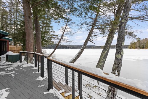 Serene Waterfront Escape - Strafford, NH