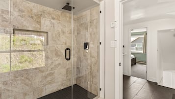 Shower, towels