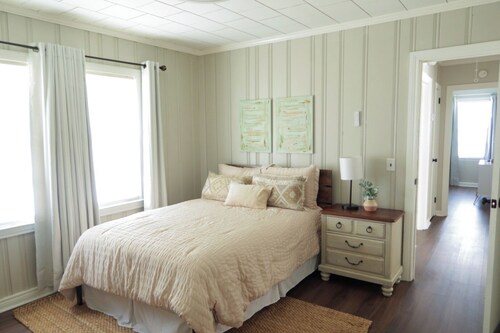 Cozy & Comfortable Fully Furnished 3-Bedroom Home in Lyons, GA