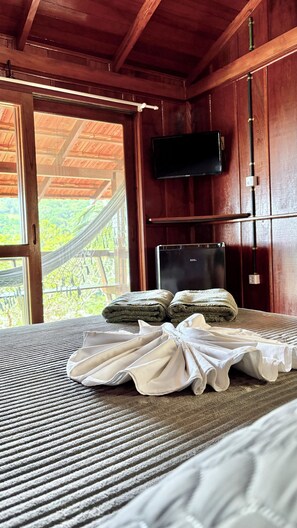 Suite, Balcony, City View | Free WiFi - Pousada Porto Belo (Porto Belo)