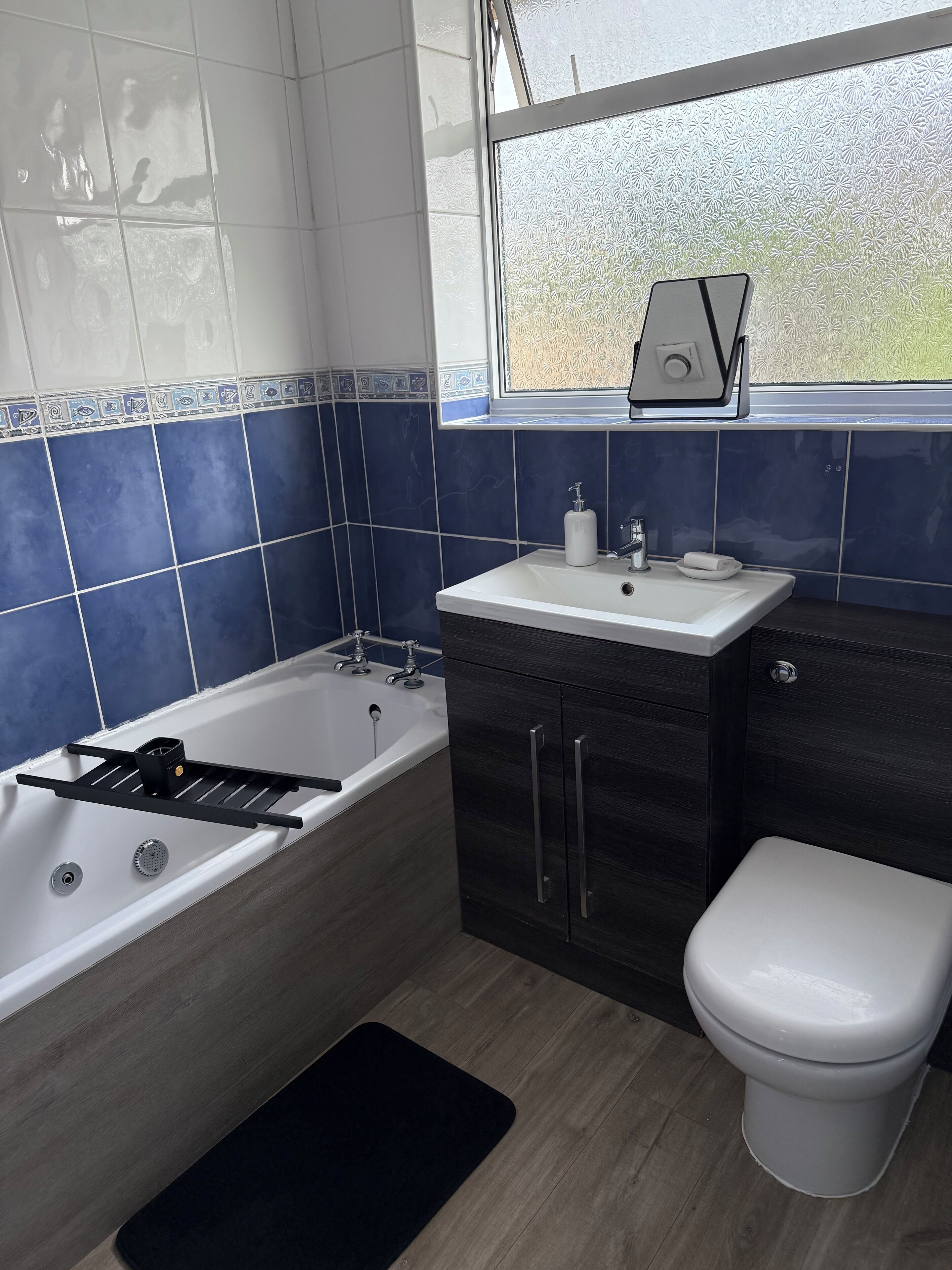 Handtücher, Seife, Toilettenpapier