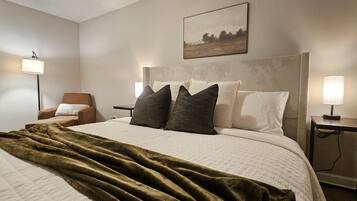 Bureau, fer et planche à repasser, Wi-Fi gratuit, draps fournis