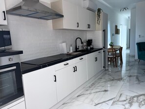 Fridge, microwave, oven, stovetop - Breakview Penthouse 3BR  Retreat @ Encuentro Beach (Cabarete)