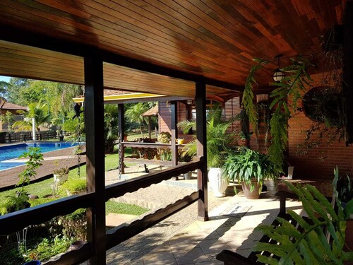 Property with tennis court and soccer field, 70km from São Paulo.