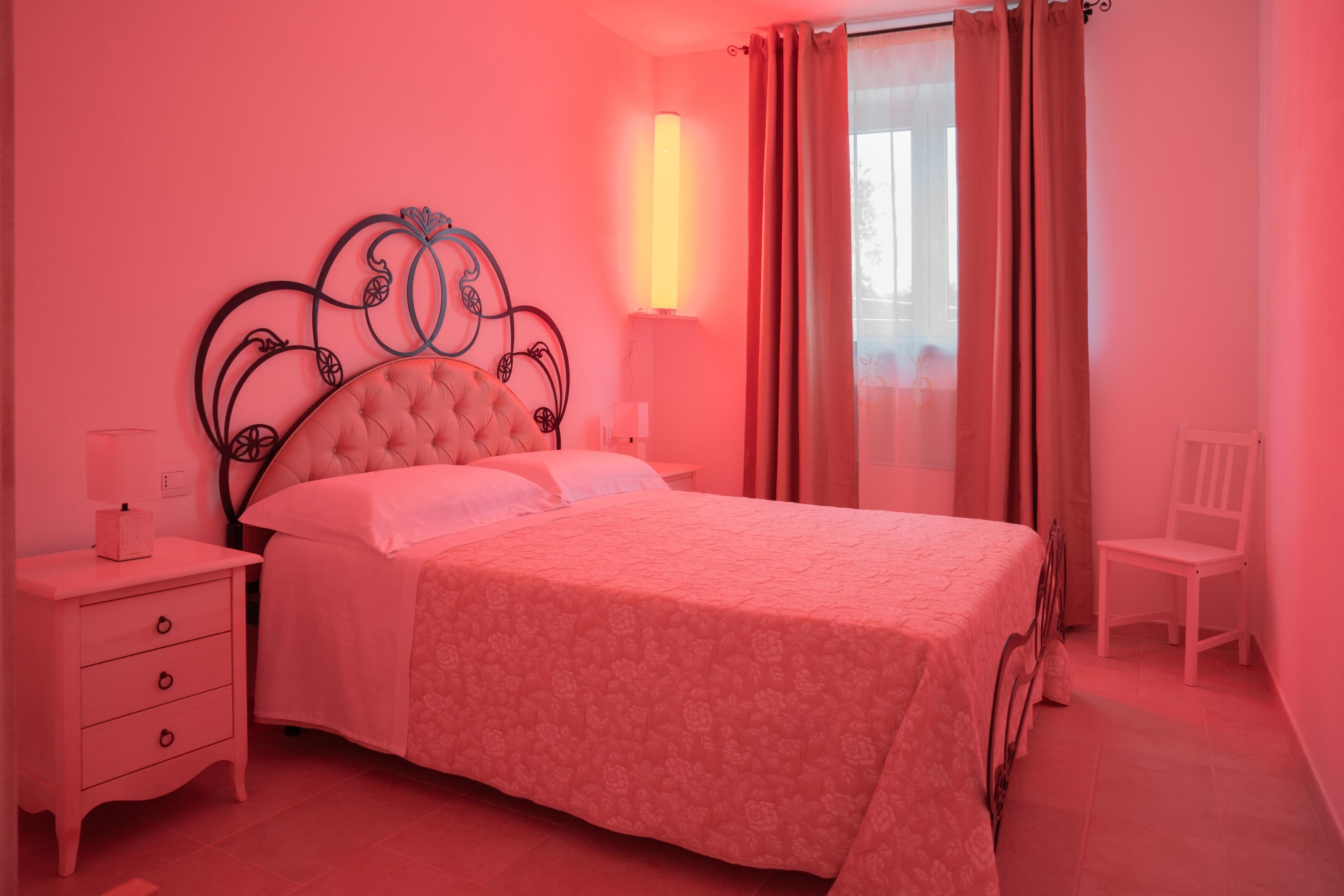 Apartamento, vista para o jardim | Cortinas blackout, ferros/tábuas de passar roupa, Wi-Fi de cortesia