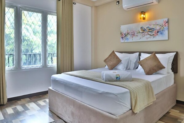 Tabla de planchar con plancha y wifi gratis