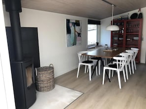 Dining - Nice holiday home near the water (Esbjerg V)