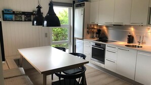 Private kitchen - Cozy, renovated holiday home. (Esbjerg)