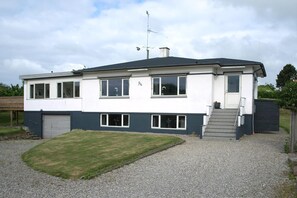 Exterior - Holiday home with space for the large family (Rudkøbing)
