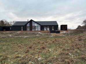 Exterior - Lækkert sommerhus med udsigt over Limfjorden (Roslev)