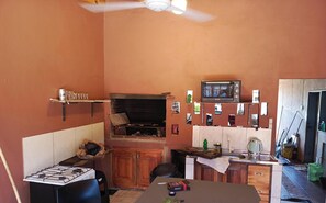 Interior - TOPY RŌGA accommodation, a quiet place to enjoy with the family. (Puerto Iguazú)