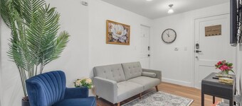 Relaxing 3-bedroom apartment in New Haven