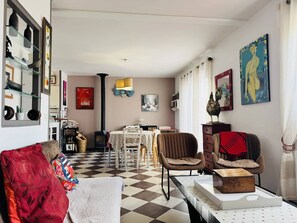 TV - Maison tout confort, proche plage et centre-ville (QUIBERON)