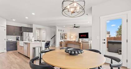 Generous 4BR Home w/ Hot Tub & Game room