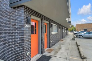 Exterior detail - Serene Birmingham Retreat (Birmingham)