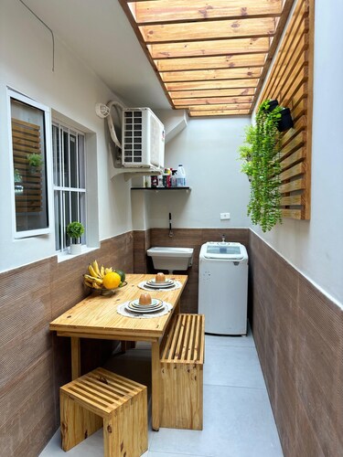 Apartment in downtown Recife with two private bedrooms / Wi-Fi, garage.