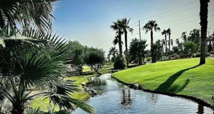 Peace Place - House - 2-bedroom in beautiful Coachella