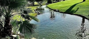Peace Place - House - 2-bedroom in beautiful Coachella