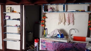 Interior - Dúplex full equipado en Valparaíso centro: 2 niveles, vistas cerros, ideal (Valparaíso)