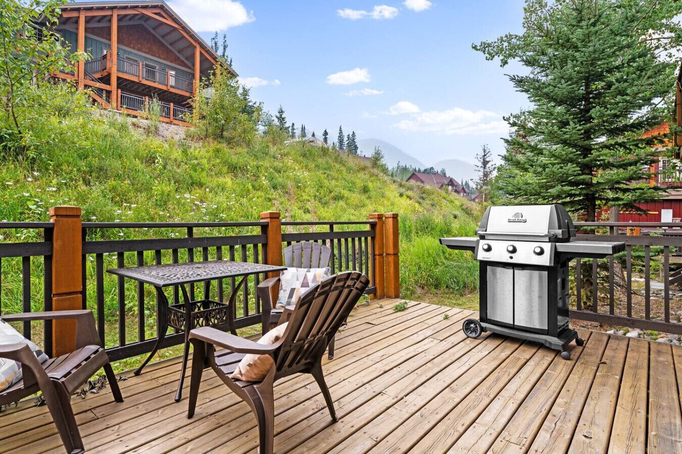 屋外ダイニングエリア