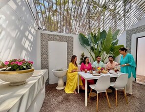 Restauration extérieure